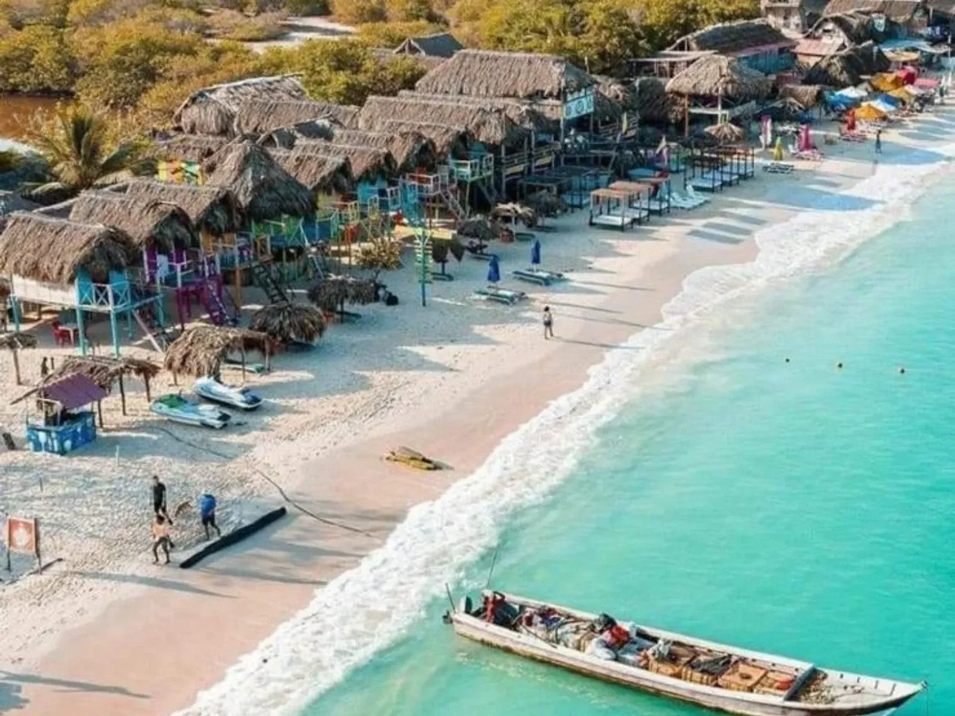 4 Islas: Snorkel, fritos típicos y paradas en Cholón y Agua Azul.
