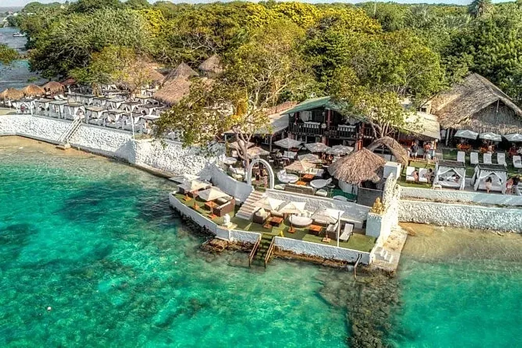 Cama de playa o asoleadora para tu descanso