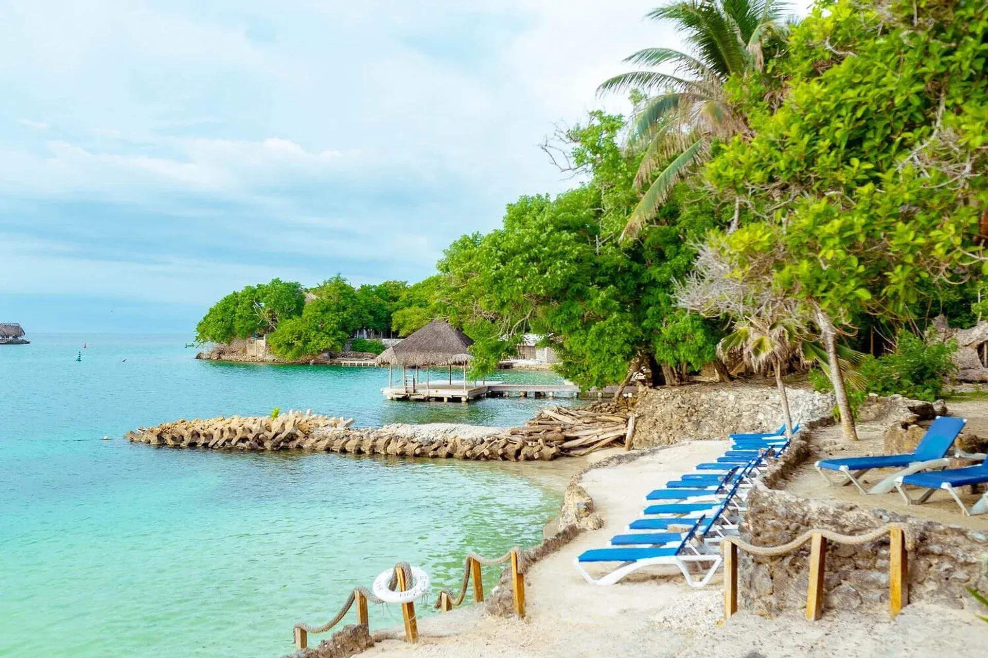 Majagua Diamond: Parrillada de mariscos y paseo en canoa por los manglares en Isla Majagua