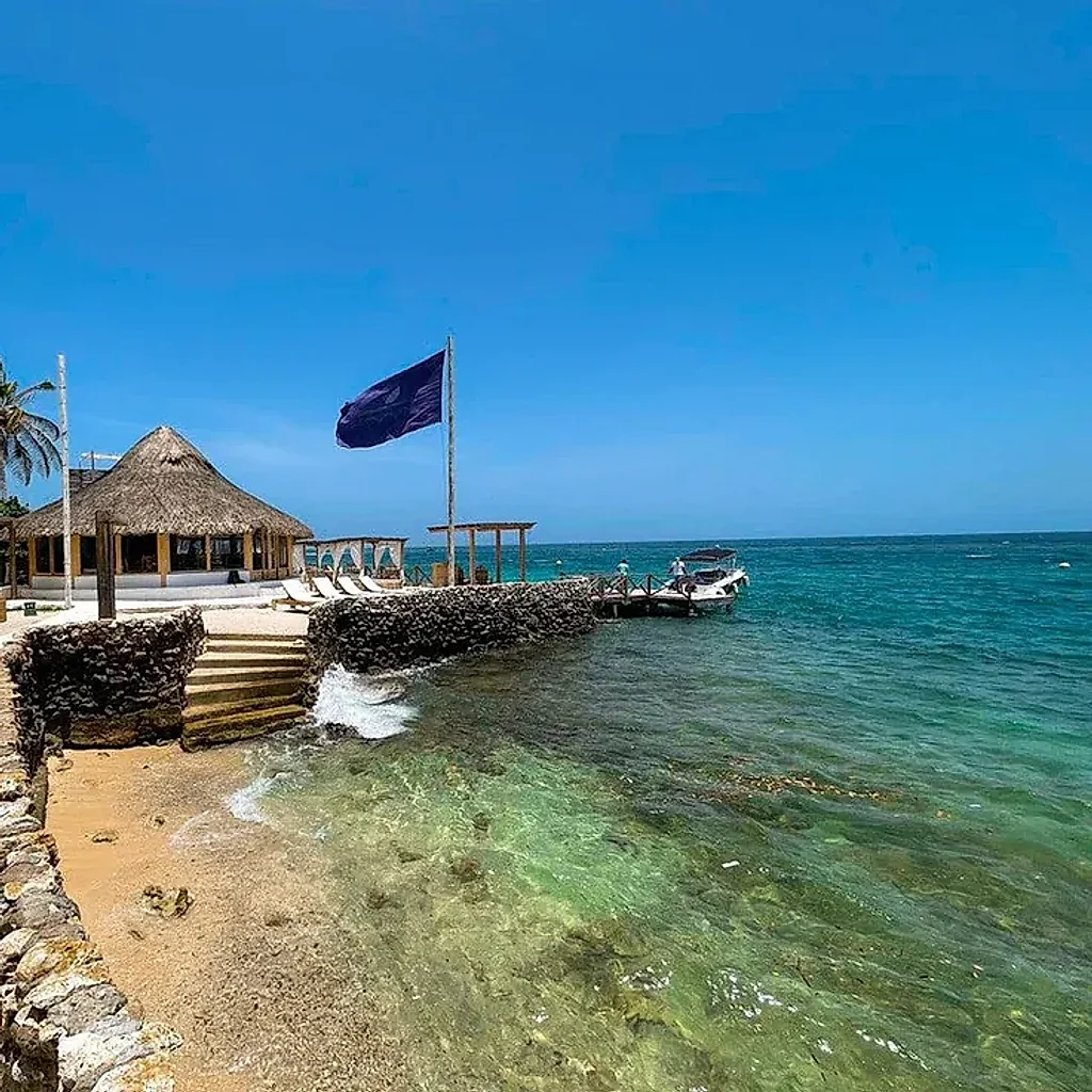 Camas cómodas y kayak en isla privada