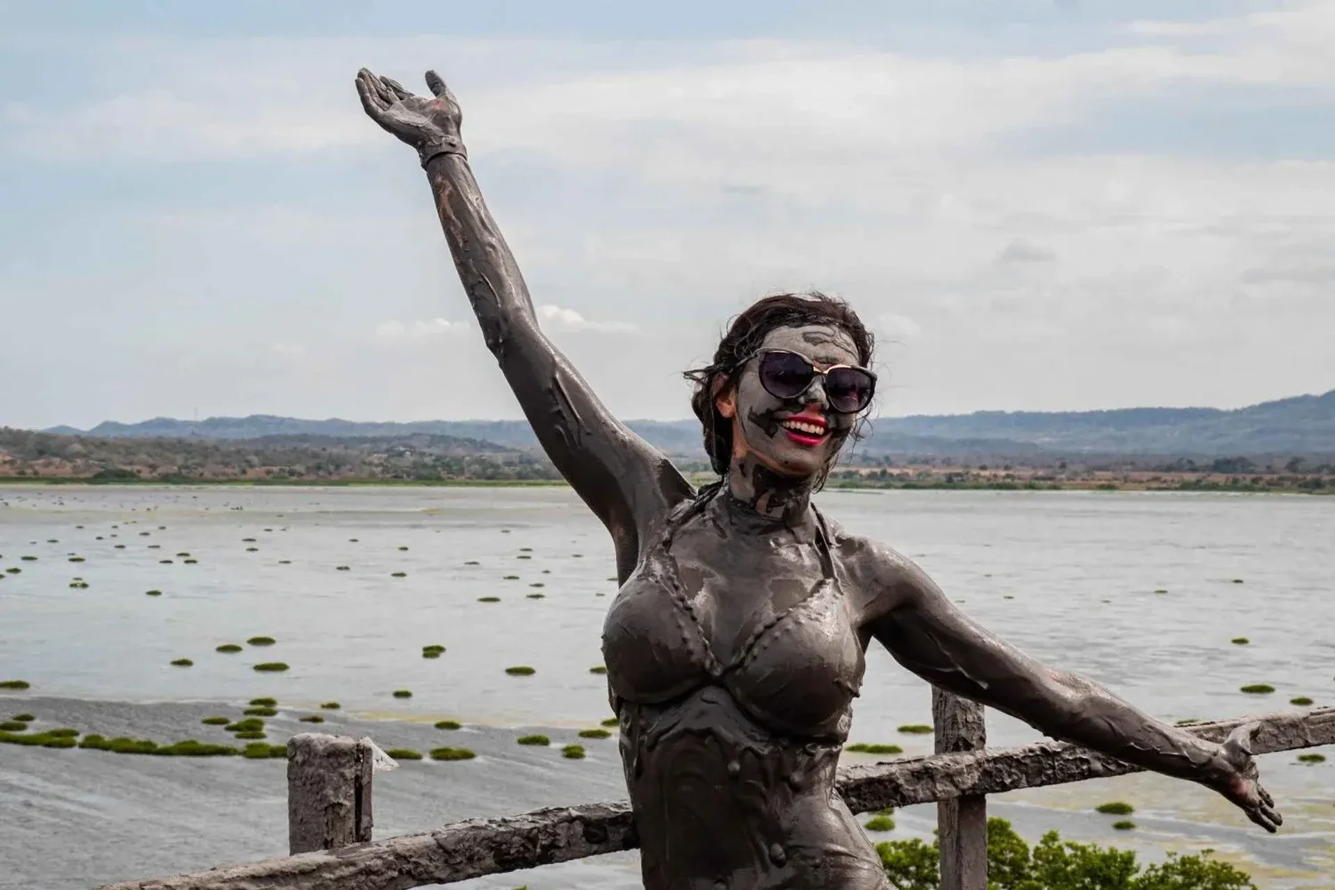 Totumo Mud Volcano Tour: Therapeutic mud baths, beach and pool on a magical day at the Totumo Mud Volcano.